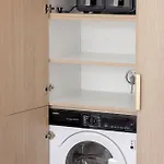 Modern Near The Sea With Parking & Air Conditioning By Renters