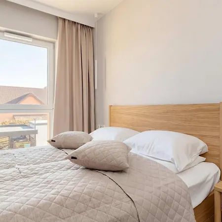 Apartman Modern Near The Sea With Parking & Air Conditioning By Renters